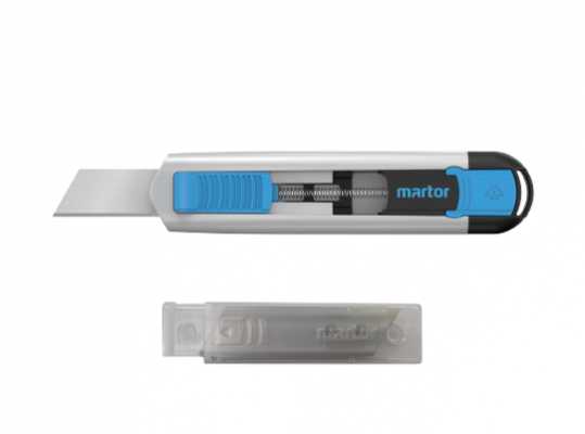 MARTOR RETAIL PACK SECUNORM 540 WITH BLADE NO. 7940 (1 KNIVE+ 10 BLADE IN PACK)